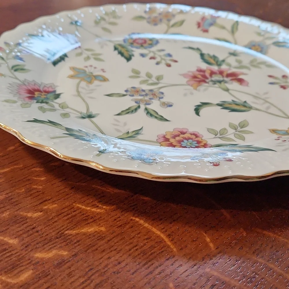 Floral plate and server - Picture 4 of 6